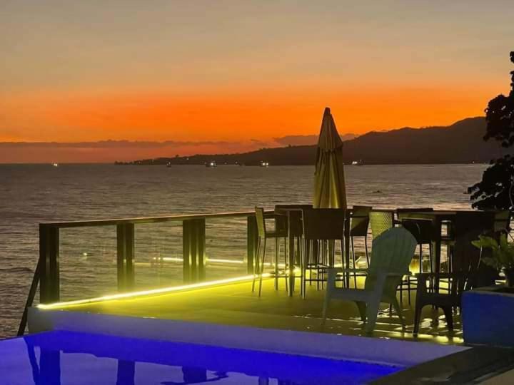 Cliff Haven Resort Jagna 外观 照片