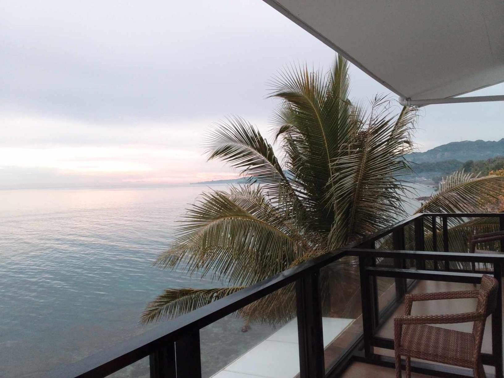 Cliff Haven Resort Jagna 外观 照片